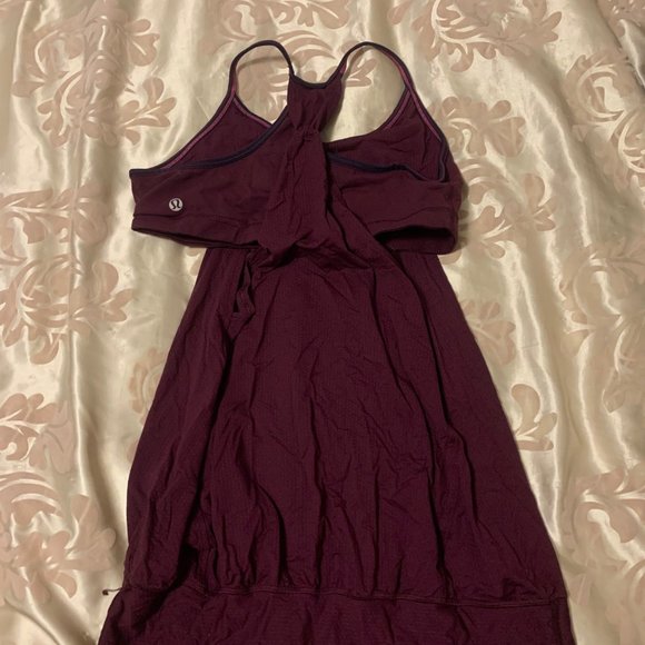 Lululemon - Picture 5 of 16